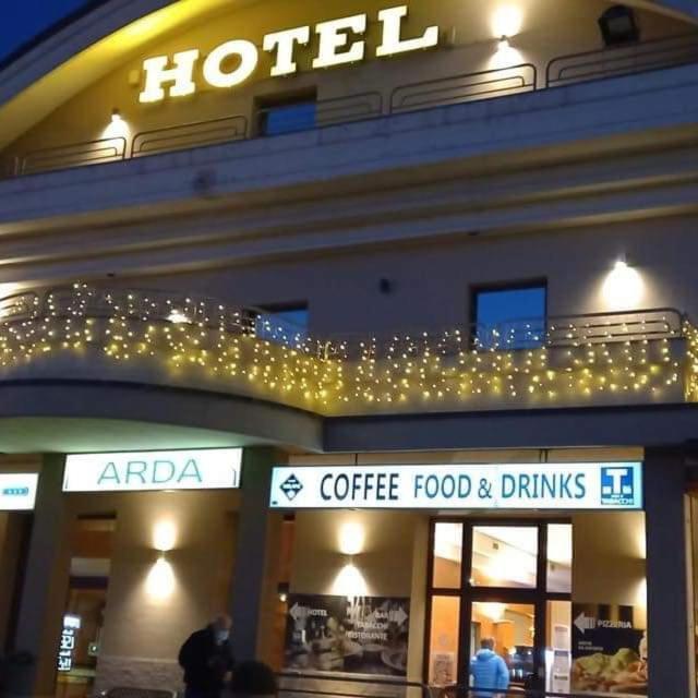 Hotel Arda Fiorenzuola Fiorenzuola dʼArda Exterior foto